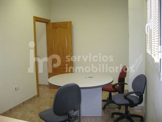 Local comercial en alquiler en Zona Hispanidad-Vivar Téllez en Vélez-Málaga
