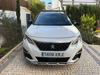 Peugeot 5008 GTLine automático