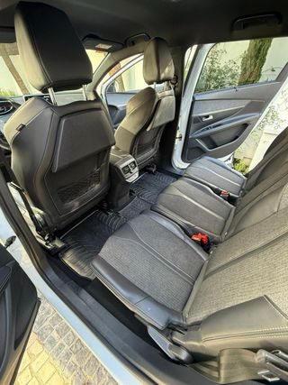 Peugeot 5008 GTLine automático