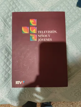 Libro 'Televisión, niños y jóvenes'