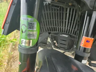 KTM 790 Adventure Negra y Naranja