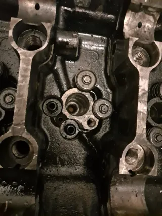 Culata BMN 03G103373A