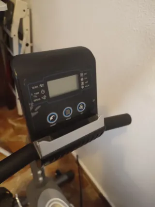 Bicicleta Estática con Respaldo