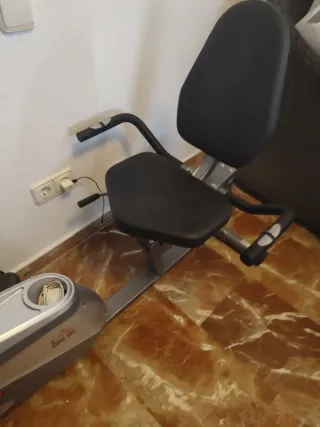 Bicicleta Estática con Respaldo