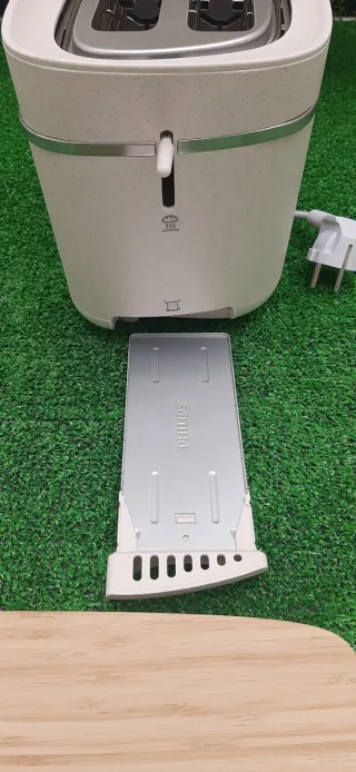 Tostadora Philips Bio-based plastic*