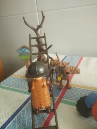 Playmobil figuras y quad