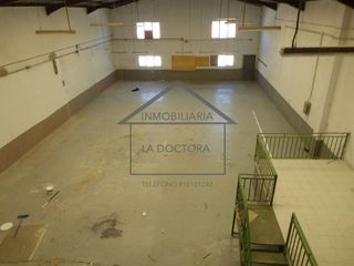 Nave industrial en venta en Zona Casco Antiguo en Navalcarnero