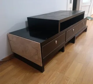 Mueble de salón moderno negro