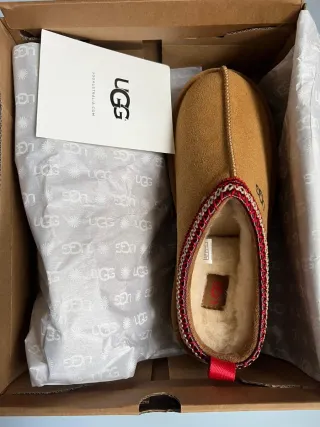 Botas UGG Marrones y Rojas