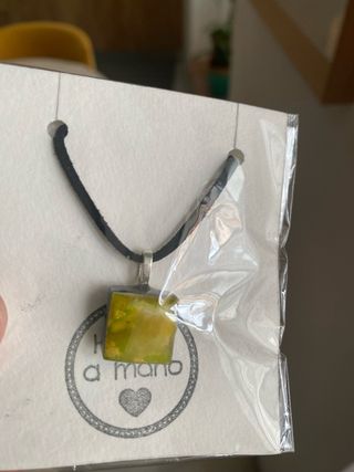 Pulseras con cuentas, varios modelos y precios