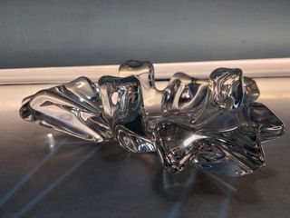 Cenicero o centro de mesa de cristal.  Original diseño