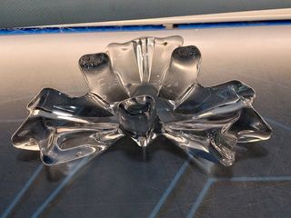 Cenicero o centro de mesa de cristal.  Original diseño