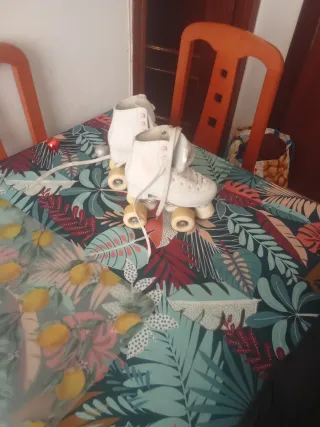 Patines blancos infantiles