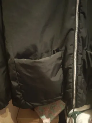 Abrigo Geox Negro con Capucha y Pelo