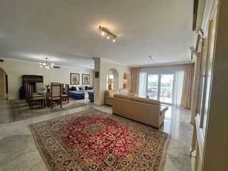 Piso en alquiler en Puerto Banús en Marbella