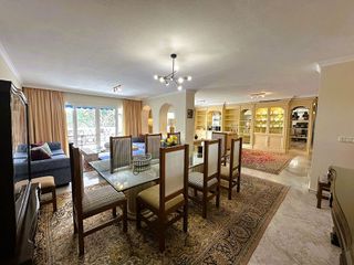 Piso en alquiler en Puerto Banús en Marbella