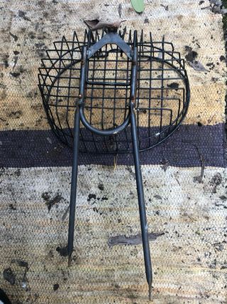 Cestino per bicicletta in metallo.. Vintage..