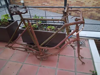 2 Cuadros Bicicleta Varillas Oxidados