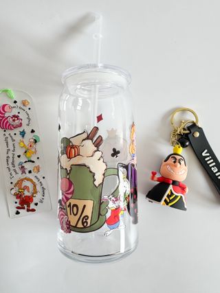 Pack Vaso y Accesorios Alicia País de las Maravil