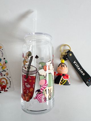 Pack Vaso y Accesorios Alicia País de las Maravil
