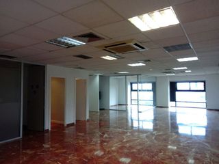 Oficina en alquiler en Almeda - El Corte Inglés en Cornellà de Llobregat