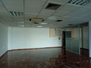 Oficina en alquiler en Almeda - El Corte Inglés en Cornellà de Llobregat