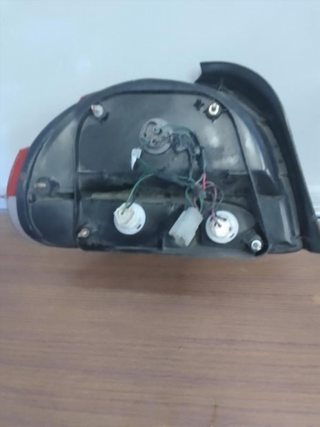 Piloto trasero derecho Hyundai Accent I (1