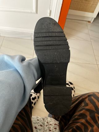 Botas de piel negras con cremallera