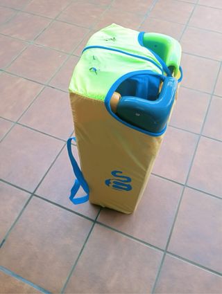 Parque cuna infantil con leones