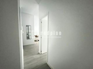 Piso en venta en La Caleta - La Viña en Cádiz