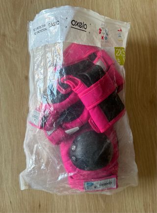 Protecciones patines Decathlon rosas