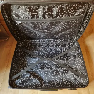 Maleta Grande Britto Multicolor 8 ruedas.