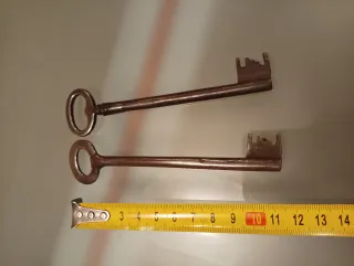 Lote 2 llaves antiguas