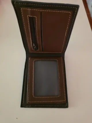 Billetera Carrken gris