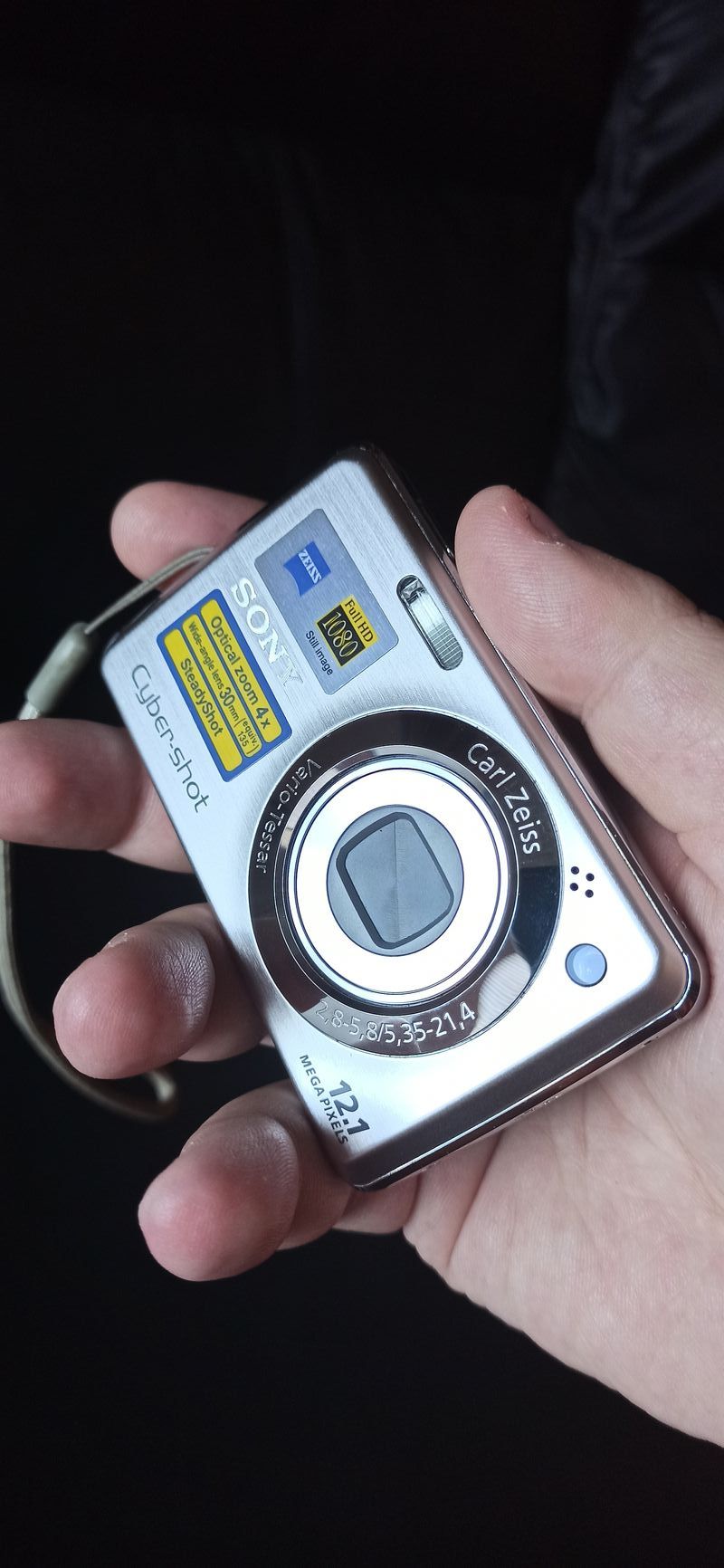 Cámara Sony Cyber-shot DSC-W210 Plata Estética Y2K