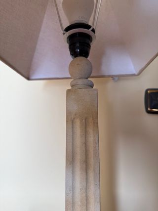 Lámpara de mesa piedra Villamayor