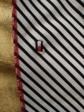 Pareo Tommy Hilfiger reversible Niña