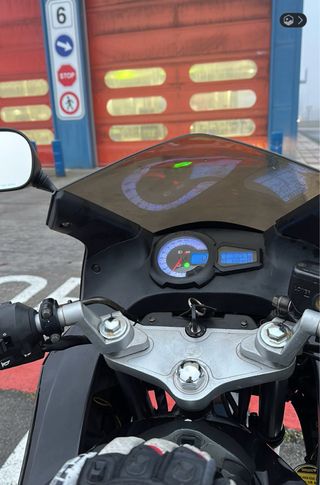 Daelim roadwin 125R FI