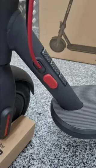 PATINETE ELÉCTRICO XIAOMI SCOOTER MI 4