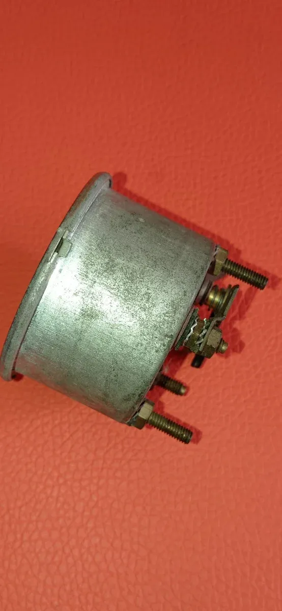 Reloj Batería Jaeger de coches clásicos.