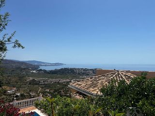 Terreno en venta en Almuñecar en Almuñécar