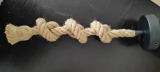 Lámpara de mesa diseño moderno cuerda y metal