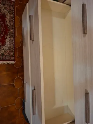 Cassettiera 3 cassetti legno e beige