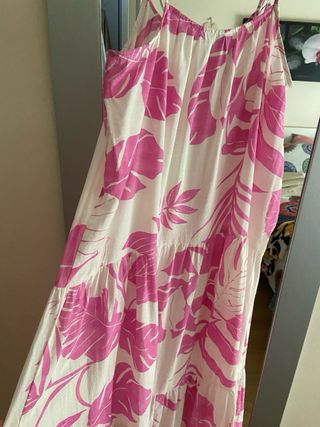 Vestido midi floral Mango Talla M