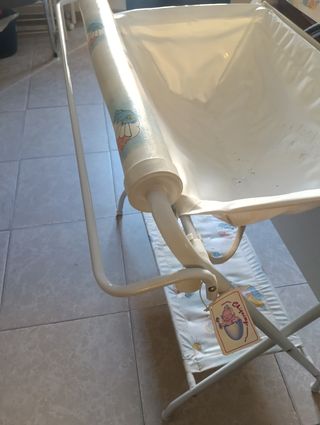 Cambiador y bañera para bebé