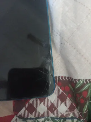 Xiaomi Redmi 9A pantalla rota precio negociable