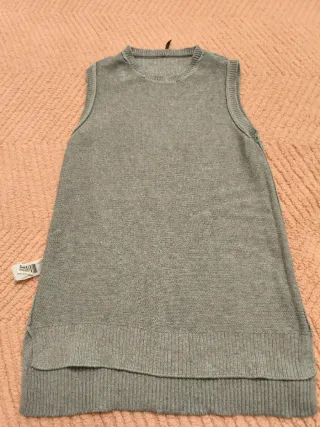 Jersey sin mangas gris Stradivarius T.36