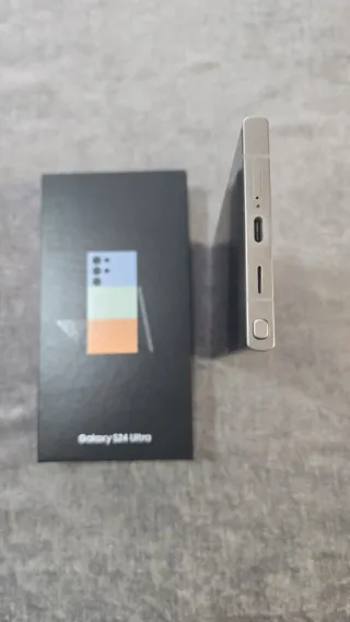 Samsung Galaxy S24 Ultra 1TB Naranja mas regalo