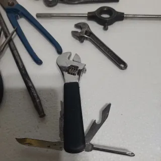 Lote de herramientas varias