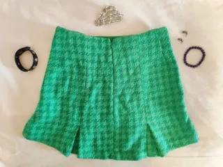 Falda corte mini verde estilo grunge/punk